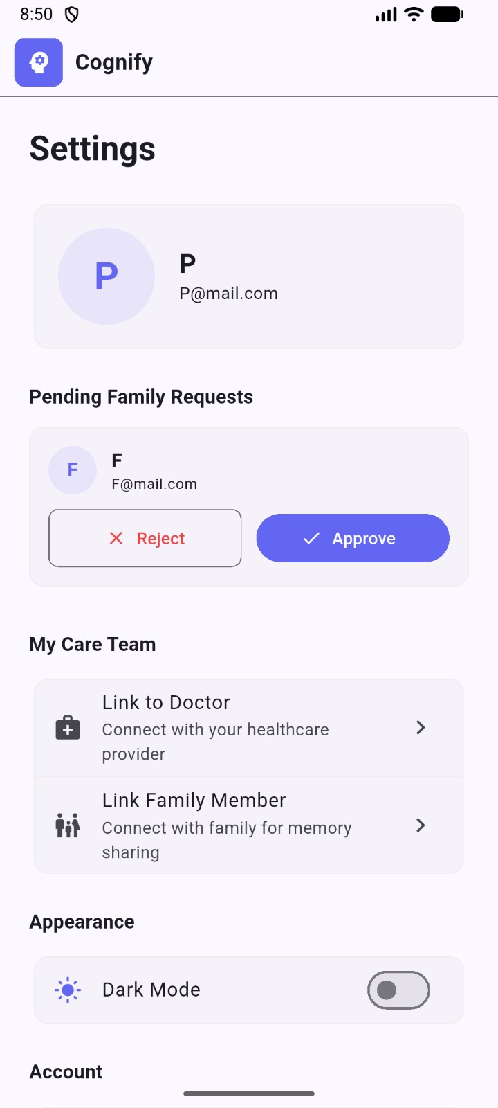 Patient settings — pending family requests, link to doctor/family, dark mode toggle
